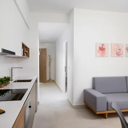 The H Experience - Eclectic Spacious Near Venetian Castle - 2